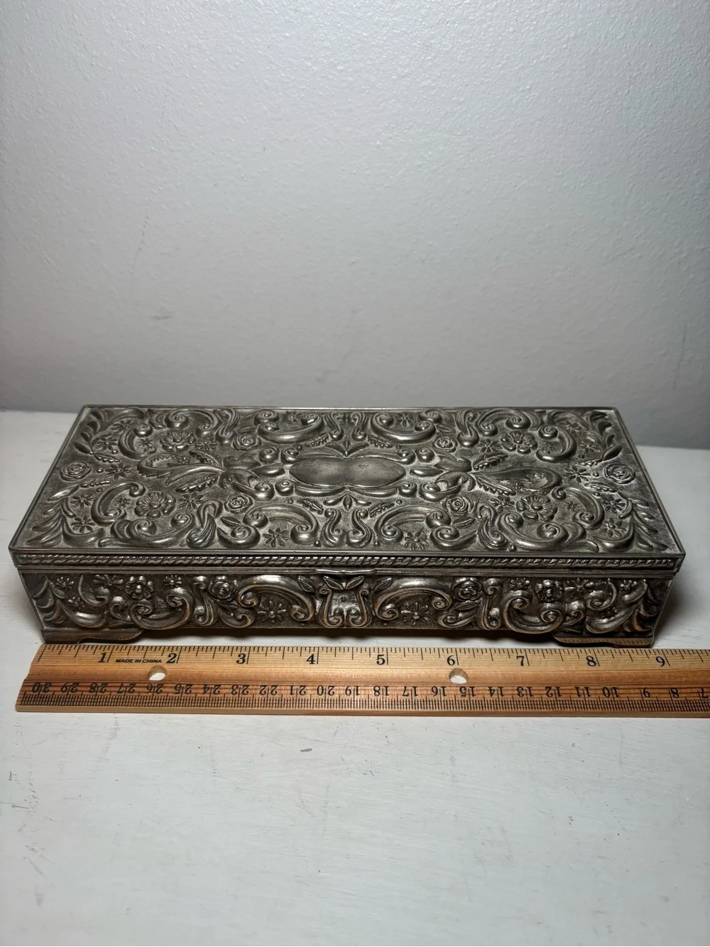 Vintage 1992 Godinger Silver Art Co. Silver-Plated Jewelry Box.